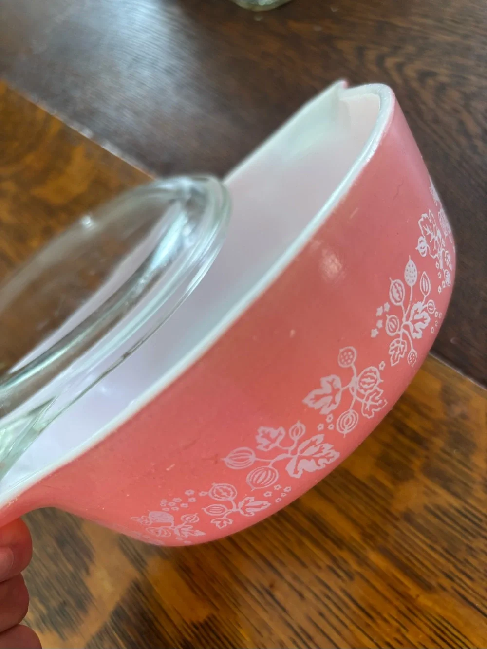 Pyrex covered casserole